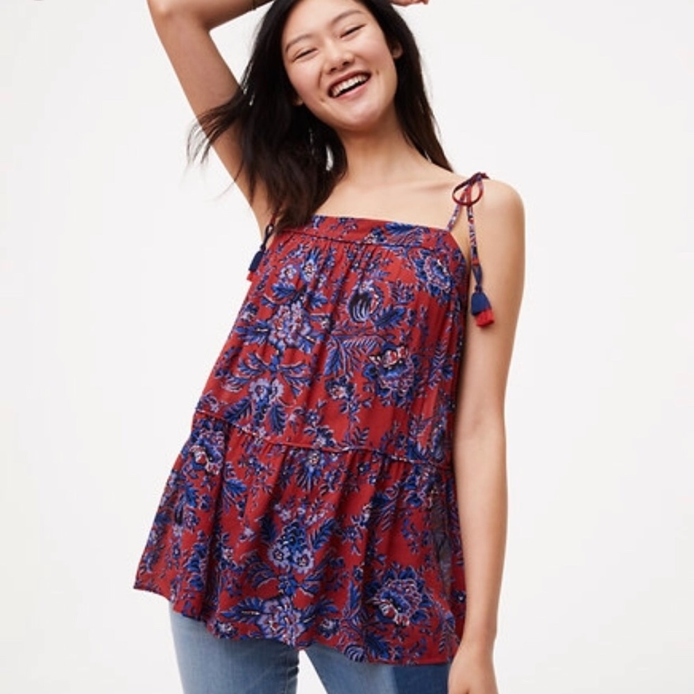 Ann Taylor LOFT fun and flirty floral top